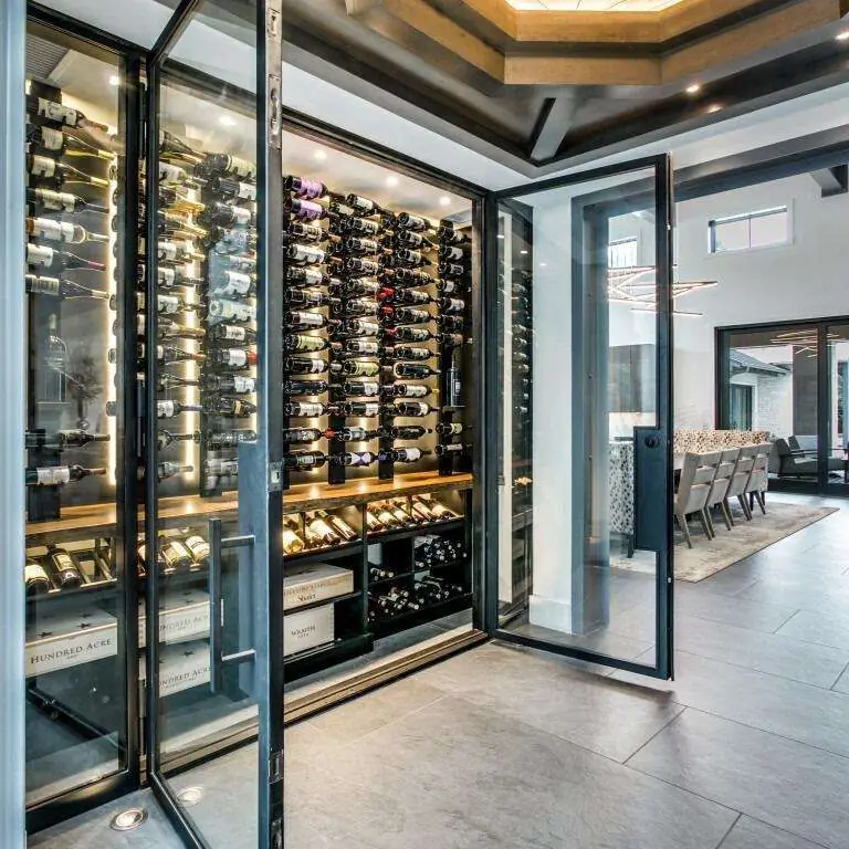 Luxury Stainless Steel VIP Custom Wine Cellar for Hotel (RM-004)